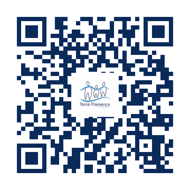 Código QR oficial de contacto Clínica Torre Flamenco